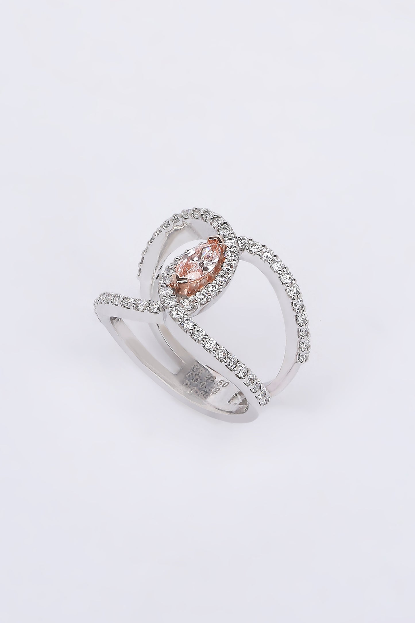 Radiant Silver Lumino